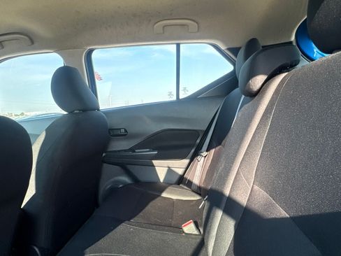 Certified 2025 Nissan Kicks Play S FWD image 35