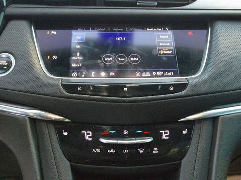 Used 2020 Cadillac XT5 Luxury image 20