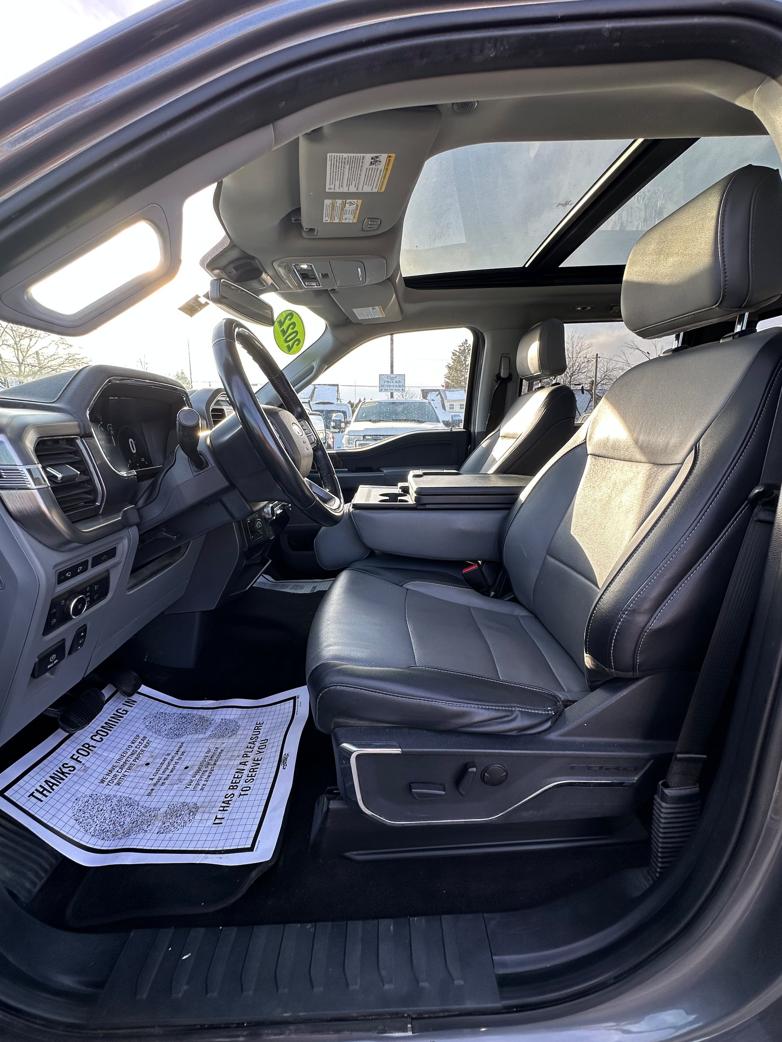 Used 2022 Ford F150 Lariat AWD/4WD image 9