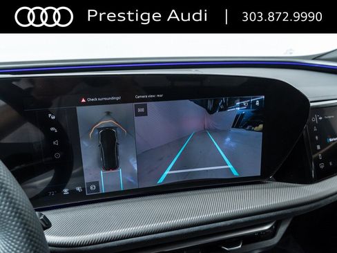 New 2025 Audi SQ5 Prestige image 17