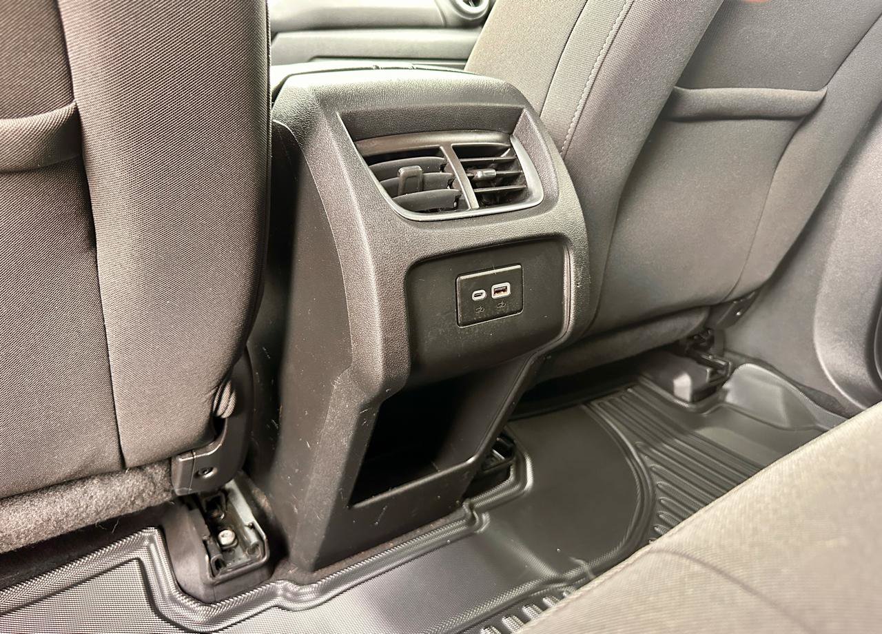 Used 2019 Chevrolet Blazer LT AWD/4WD image 35