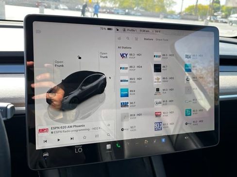 Used 2023 Tesla Model Y Performance image 19