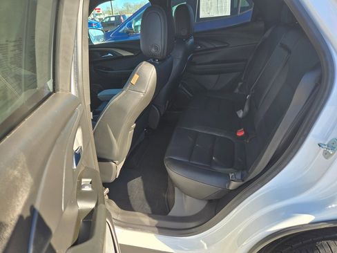 Used 2021 Chevrolet TrailBlazer ACTIV w/ Sun and Liftgate Package image 8