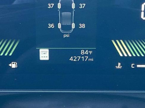 Used 2025 Kia K4 LXS 4D Sedan image 8