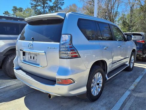 Used 2017 Lexus GX 460 Premium image 6
