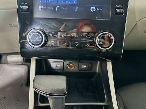 Certified 2022 Hyundai Tucson SEL image 15