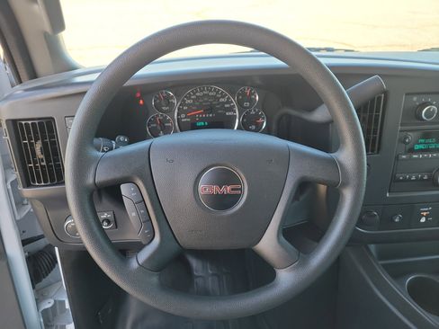 New 2025 GMC Savana 3500 Extended w/ Power Convenience Package image 20
