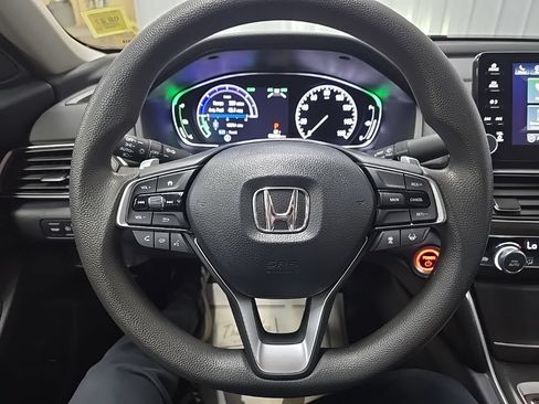 Used 2020 Honda Accord EX image 19