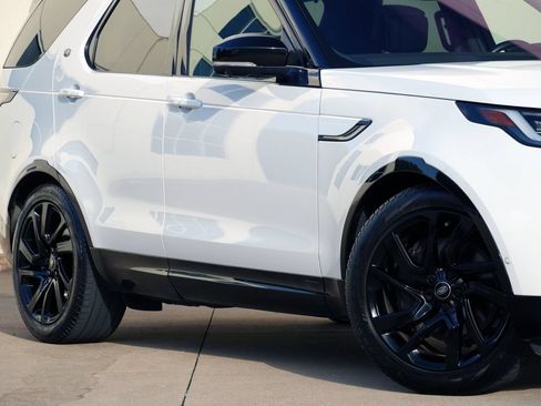 Used 2022 Land Rover Discovery HSE R-Dynamic AWD/4WD image 21