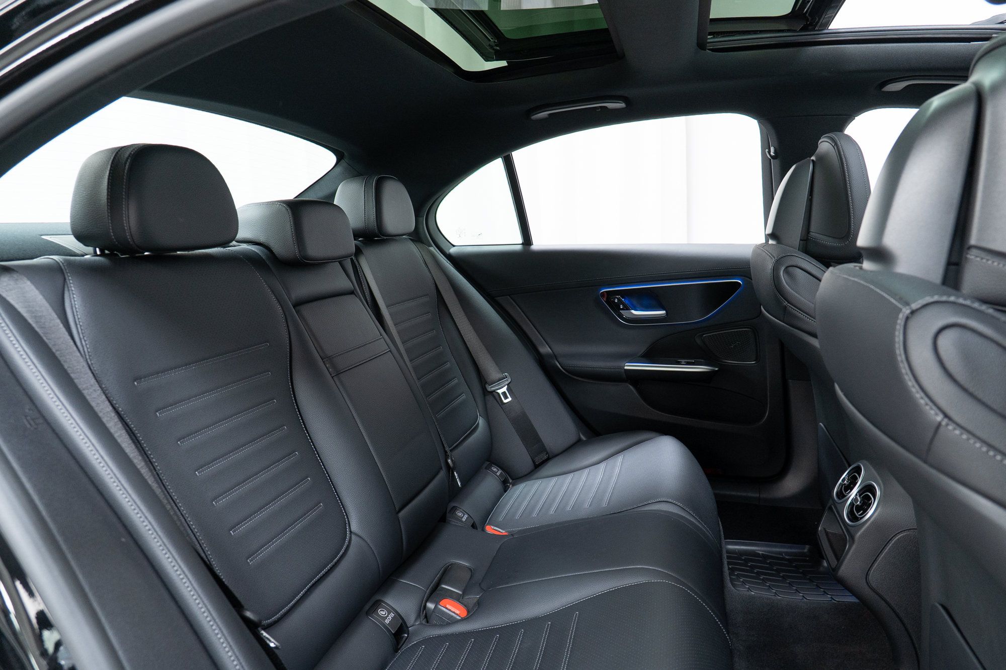 Certified 2023 Mercedes-Benz C 300 4MATIC Sedan image 24