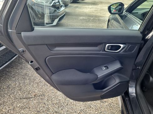 Used 2024 Honda Civic Sport image 11