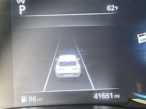 Used 2025 Genesis GV70 2.5T AWD/4WD image 19