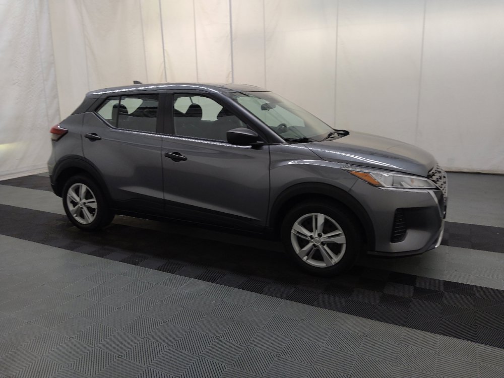 Used 2021 Nissan Kicks S FWD image 11