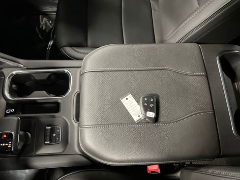 Used 2024 GMC Sierra 1500 Denali w/ Technology Package image 27