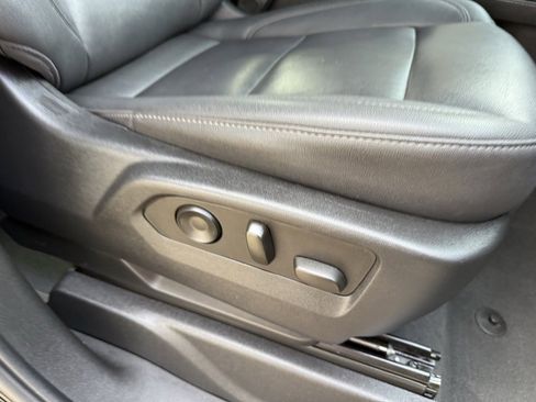 Used 2023 Chevrolet Tahoe LT image 42