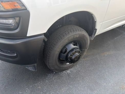 Used 2026 RAM 3500 Tradesman AWD/4WD image 4