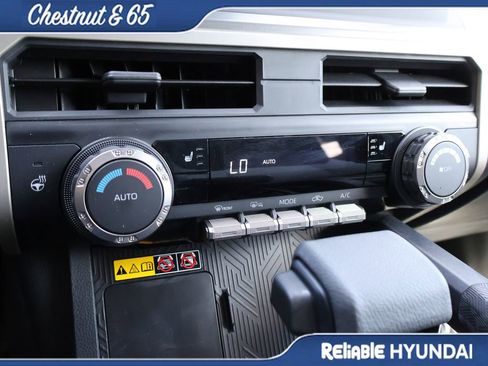 Used 2024 Toyota Tacoma TRD Off-Road w/ TRD Off Road Upgrade Package AWD/4WD image 36