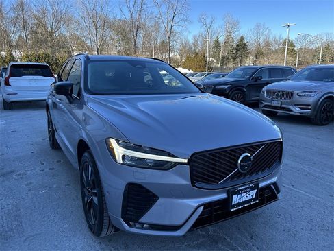 New 2026 Volvo XC60 B5 Plus w/ Climate Package image 2