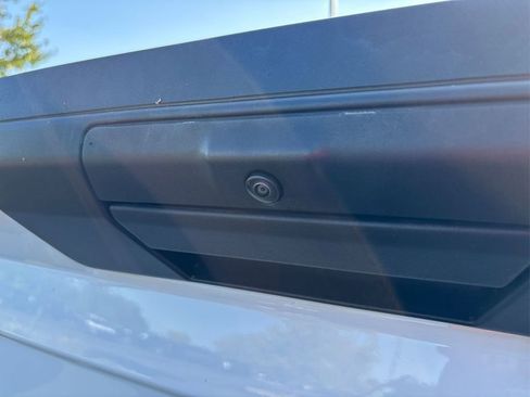 Used 2023 Ford F150 XLT w/ Trailer Tow Package image 17