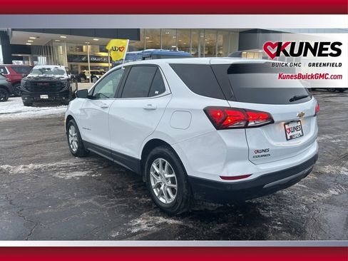 Used 2024 Chevrolet Equinox LT image 9