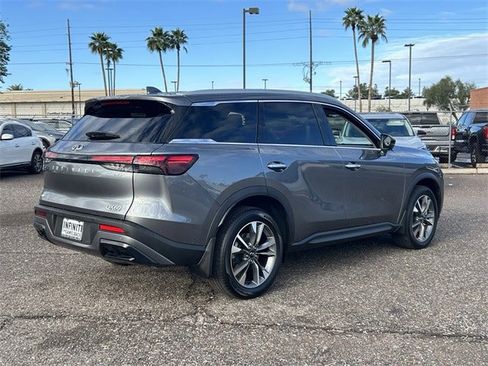 Certified 2025 INFINITI QX60 Luxe w/ Vision Package image 9