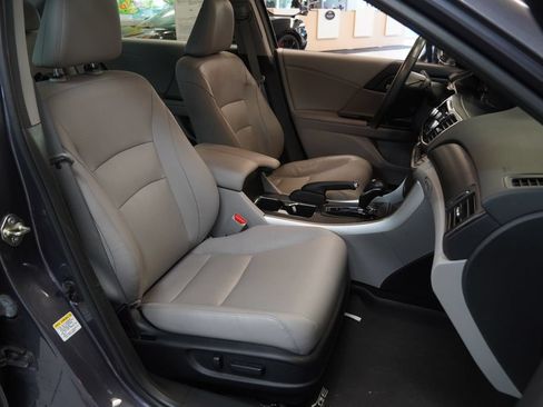 Used 2015 Honda Accord EX-L image 23