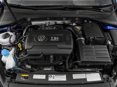 Used 2016 Volkswagen Golf R 4-Door AWD/4WD image 13