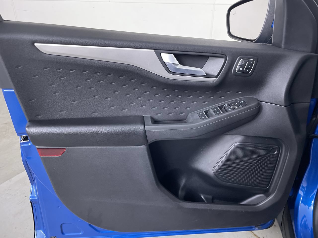 Used 2020 Ford Escape SEL AWD/4WD image 11