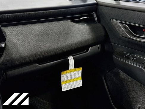 Used 2026 Subaru Outback Premium AWD/4WD image 24