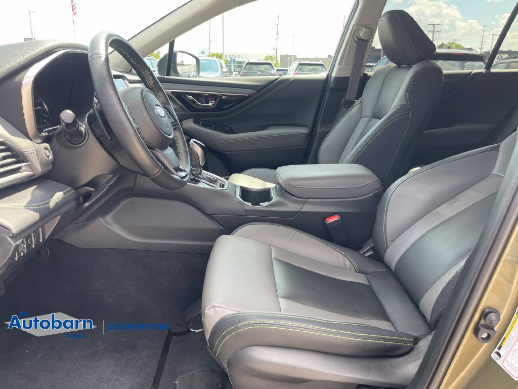 Certified 2024 Subaru Outback Onyx Edition AWD/4WD image 9