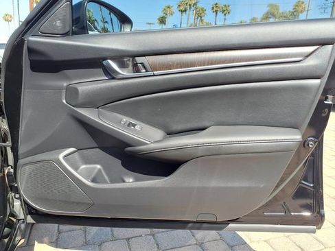 Used 2020 Honda Accord EX-L image 29