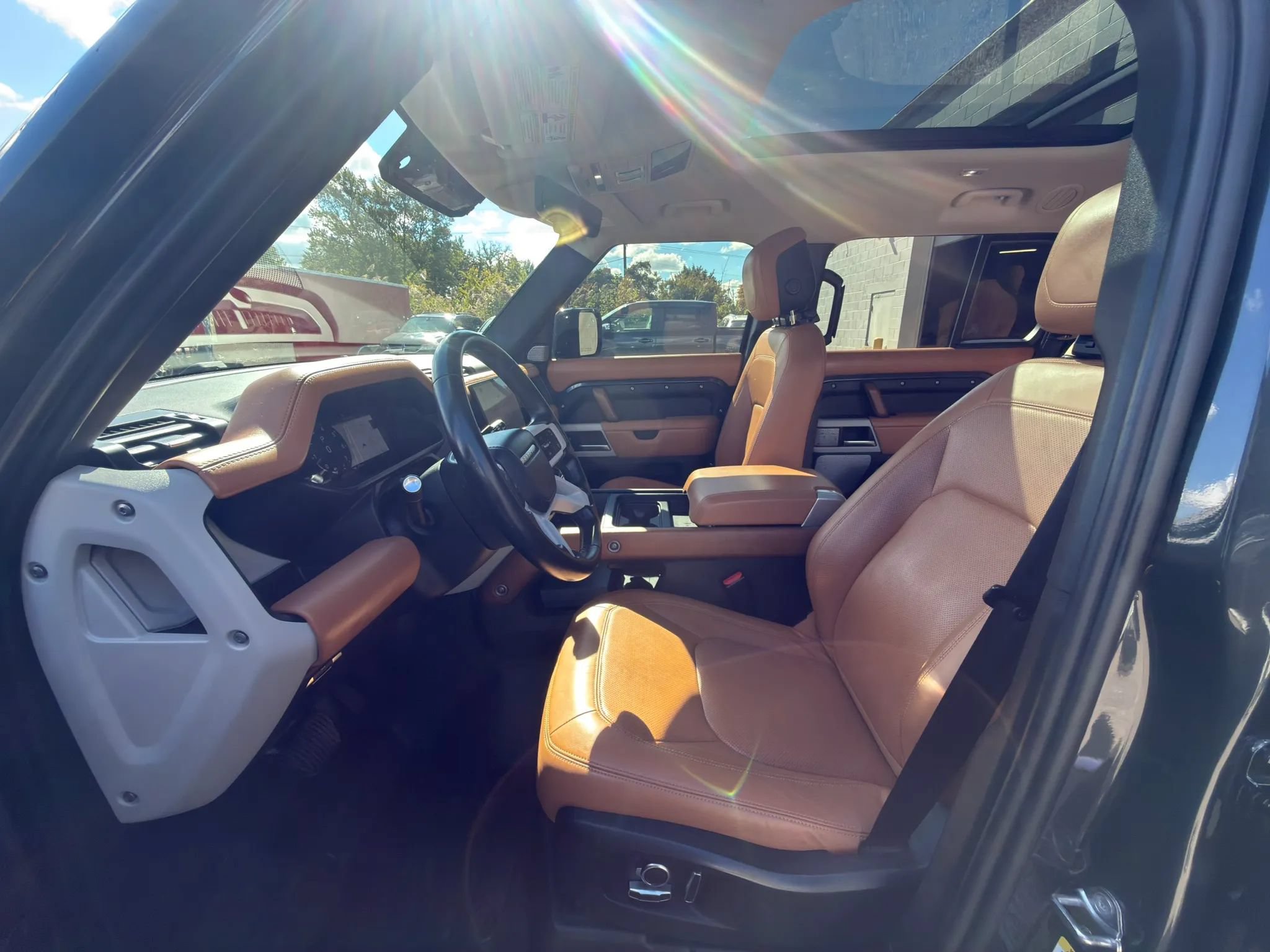 Used 2023 Land Rover Defender 130 First Edition AWD/4WD image 14