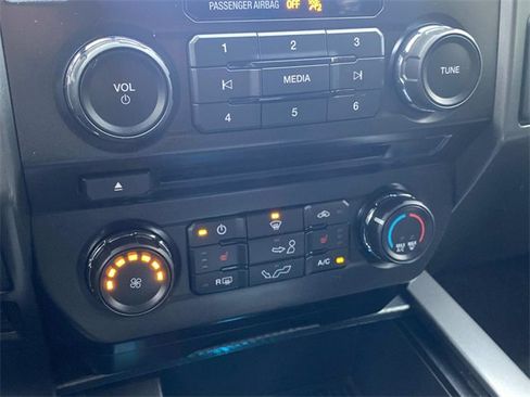 Used 2018 Ford F150 XLT w/ Equipment Group 302A Luxury image 26