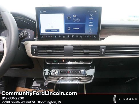 New 2025 Lincoln Corsair Reserve image 12