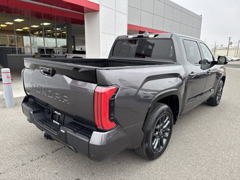 Used 2024 Toyota Tundra Platinum image 4