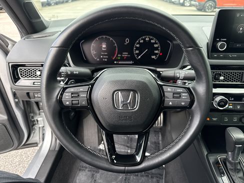 Certified 2025 Honda Civic Sport image 18