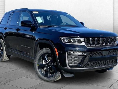 New 2026 Jeep Grand Cherokee Limited w/ Limited Altitude Package AWD/4WD image 29