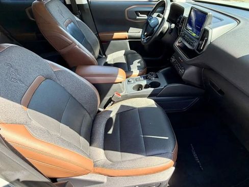 Used 2021 Ford Bronco Sport Outer Banks AWD/4WD image 17