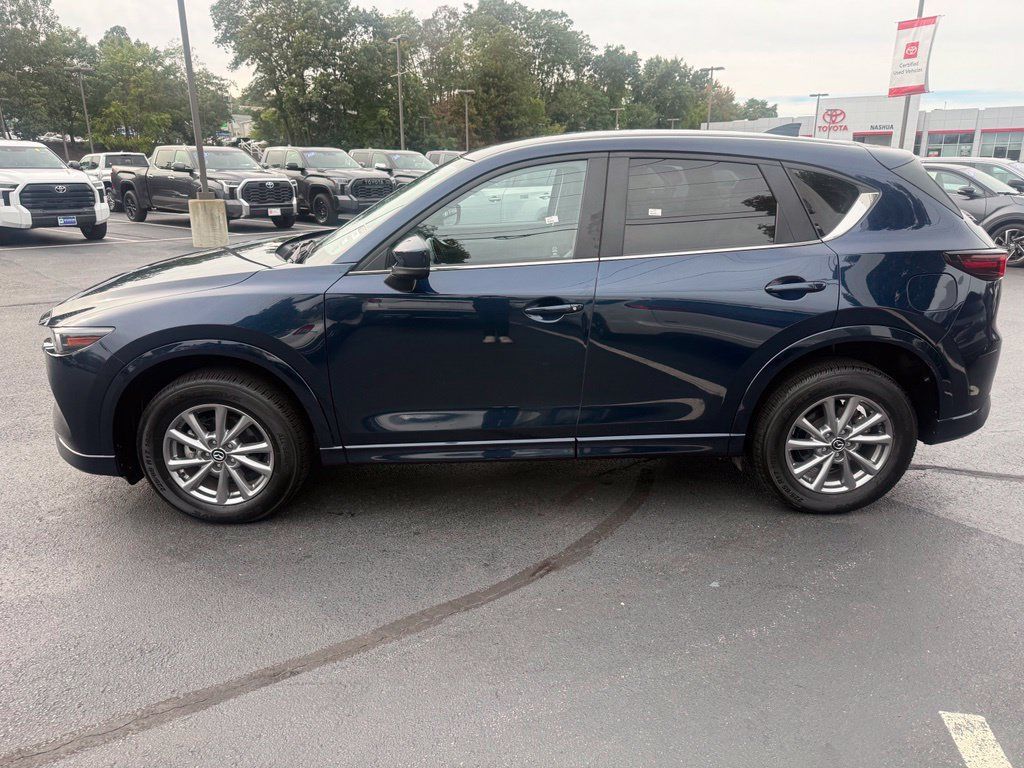 Used 2025 MAZDA CX-5 AWD 2.5 S w/ Select Package image 3