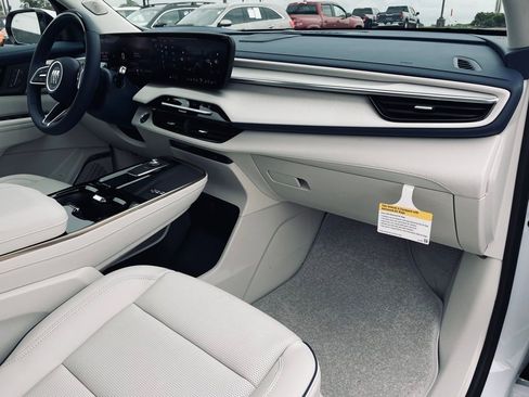 New 2026 Buick Enclave Avenir w/ Super Cruise Package image 33