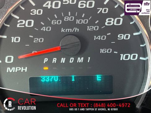 Used 2024 Chevrolet Express 3500 LT w/ LT Preferred Equipment Group RWD image 24