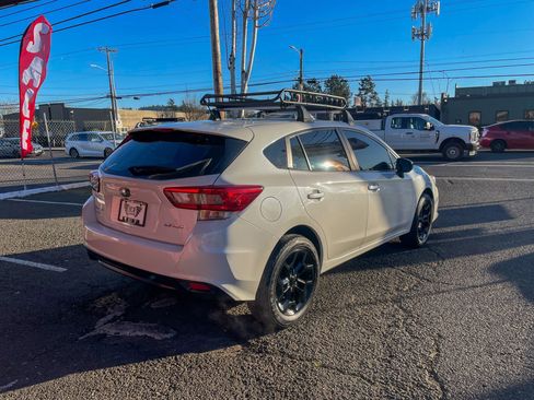 Used 2020 Subaru Impreza 2.0i image 5