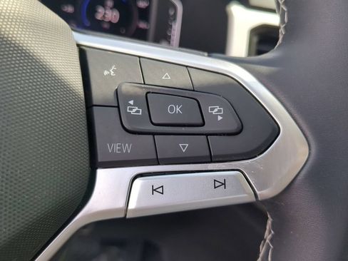 Certified 2022 Volkswagen Atlas SE FWD image 29