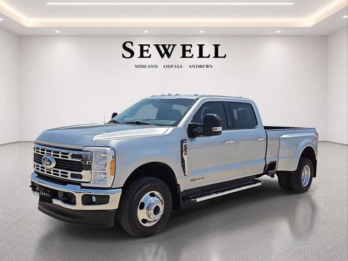 Used 2023 Ford F350 XLT AWD/4WD image 1
