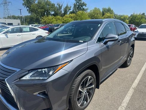 Used 2019 Lexus RX 450h AWD image 4