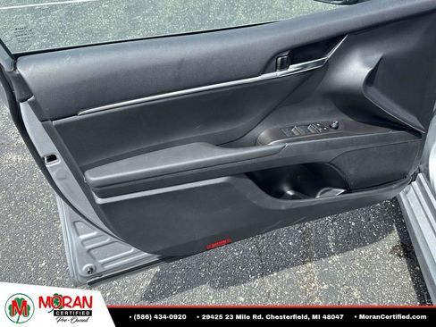 Used 2024 Toyota Camry SE FWD image 14