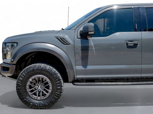 Used 2020 Ford F150 Raptor w/ Equipment Group 802A Luxury image 10