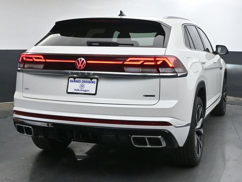 New 2026 Volkswagen Atlas Cross Sport SEL Premium R-Line AWD/4WD image 6
