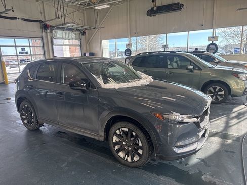 Used 2021 MAZDA CX-5 Carbon Edition image 2