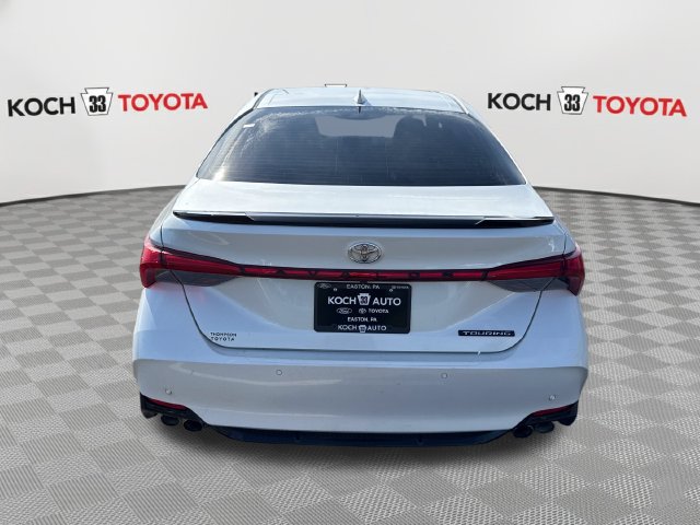 Used 2019 Toyota Avalon Touring w/ Advanced Safety Package FWD image 7